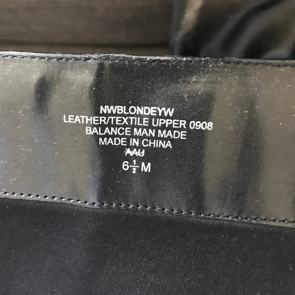 NINE WEST Pointy Black Leather Boots, Size 6.5 - Picture 5 of 6